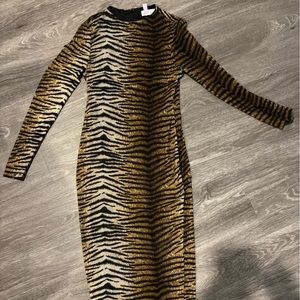 Midi Meshki Tiger Print Dress